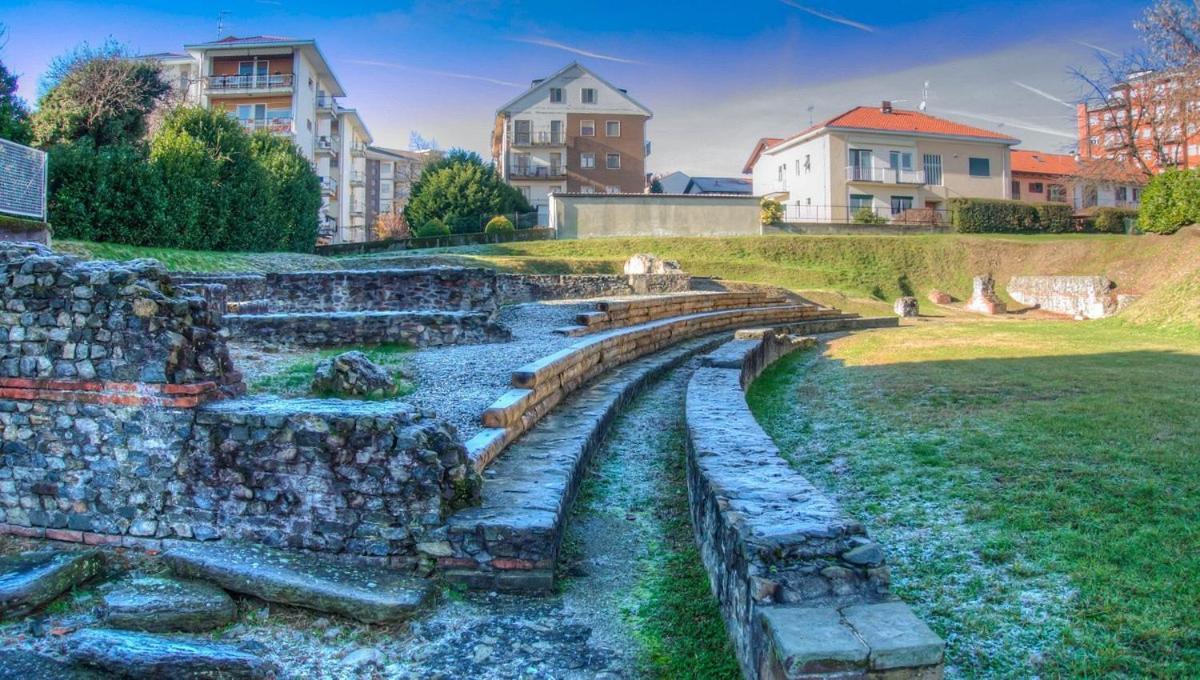 Comunita' OSPITALI bidrino Bed & Breakfast Borgofranco d'Ivrea Eksteriør bilde
